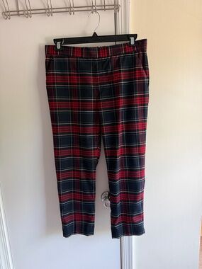 Banana Republic Red and Black Plaid Cropped Pants